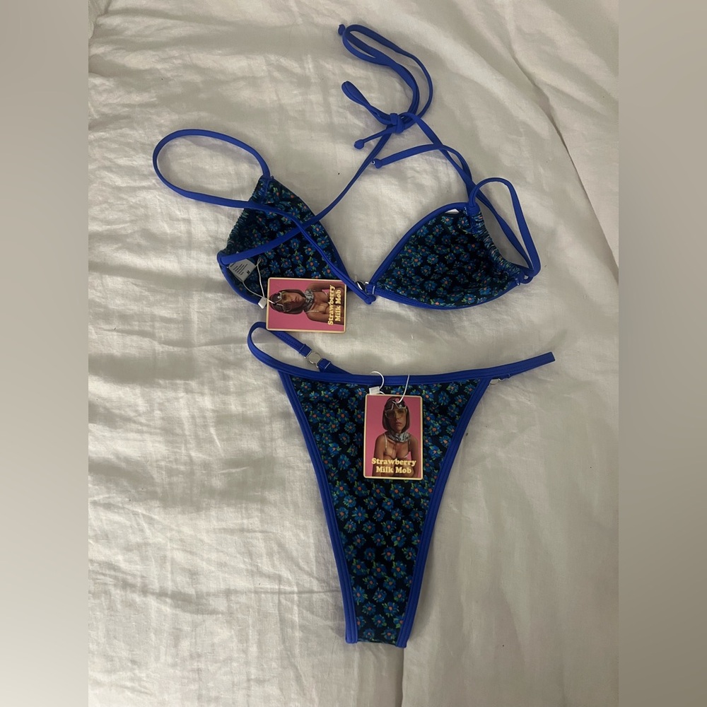 Strawberry Milk Mob Blue Floral Triangle Bikini Set
